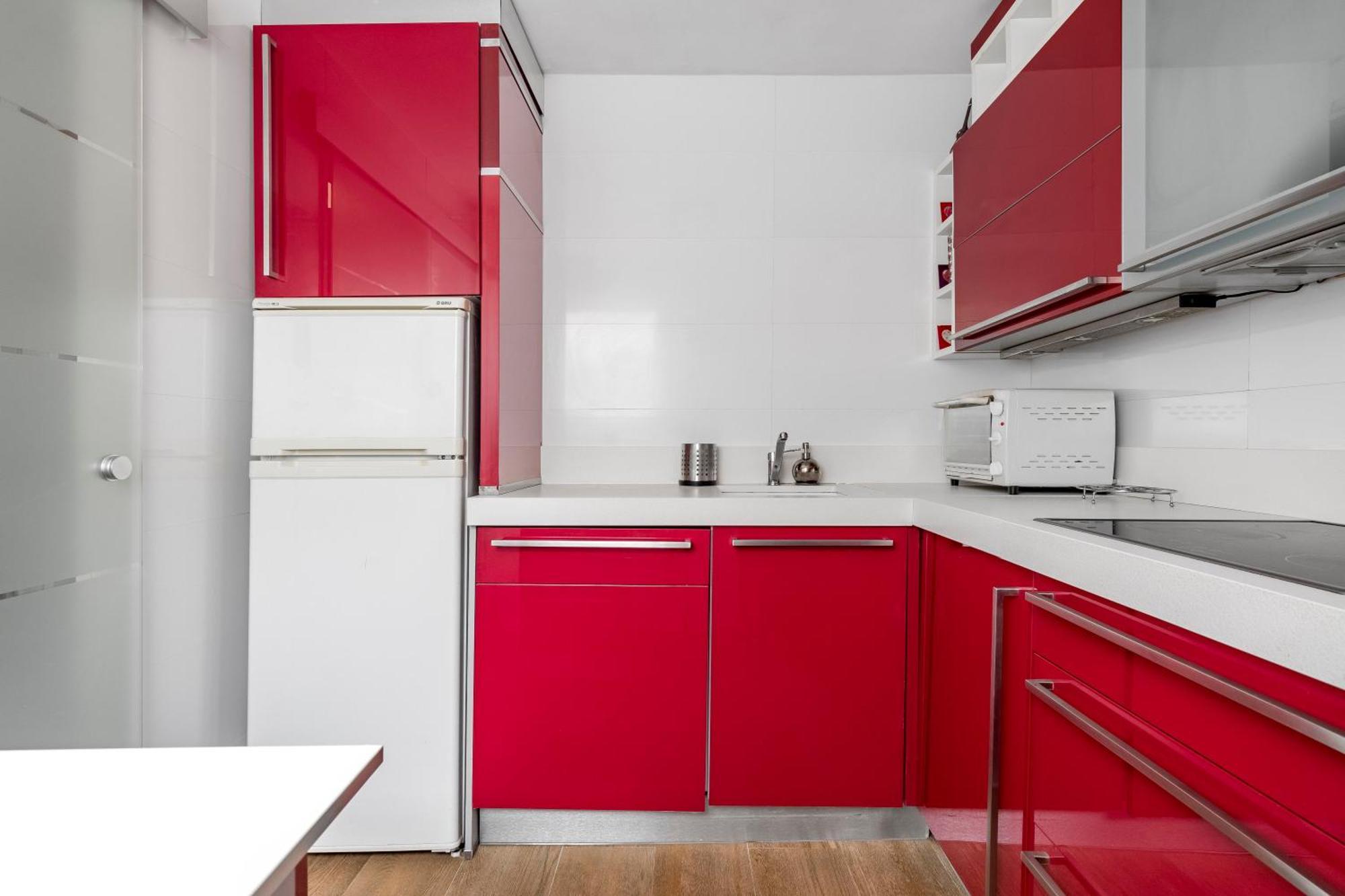 Independiente De Diseno Con Patio Privado * Madri